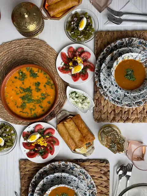 Gastronomie algérienne : un tour du pays en 18 plats incontournables
